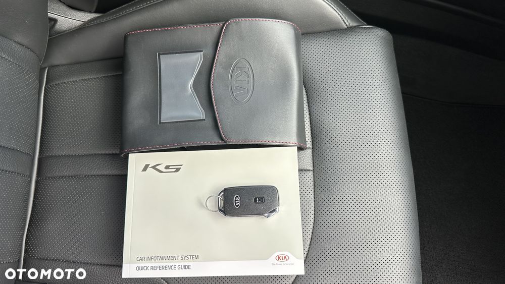 Kia K5 - 40