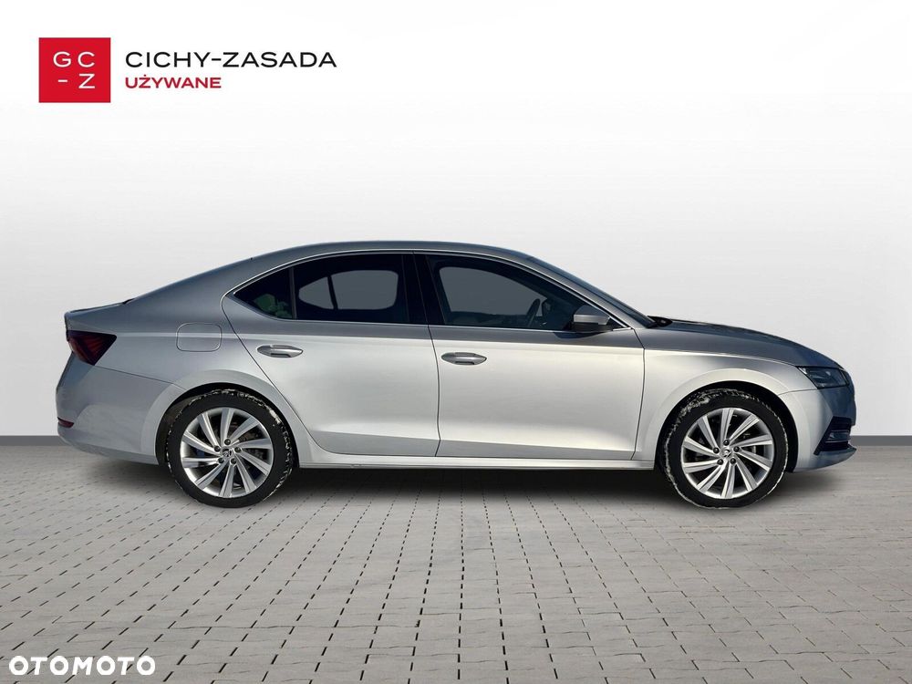 Skoda Octavia 2.0 TDI 4x4 Style DSG - 6