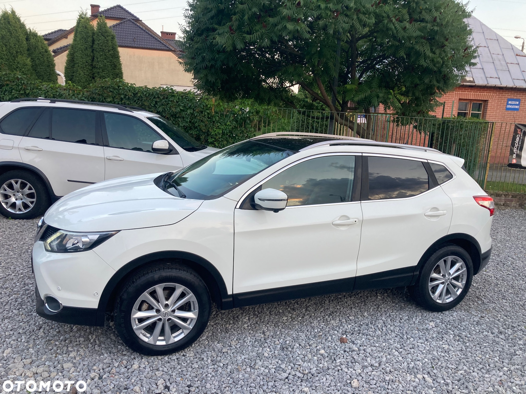 Nissan Qashqai 1.5 dCi Tekna - 4