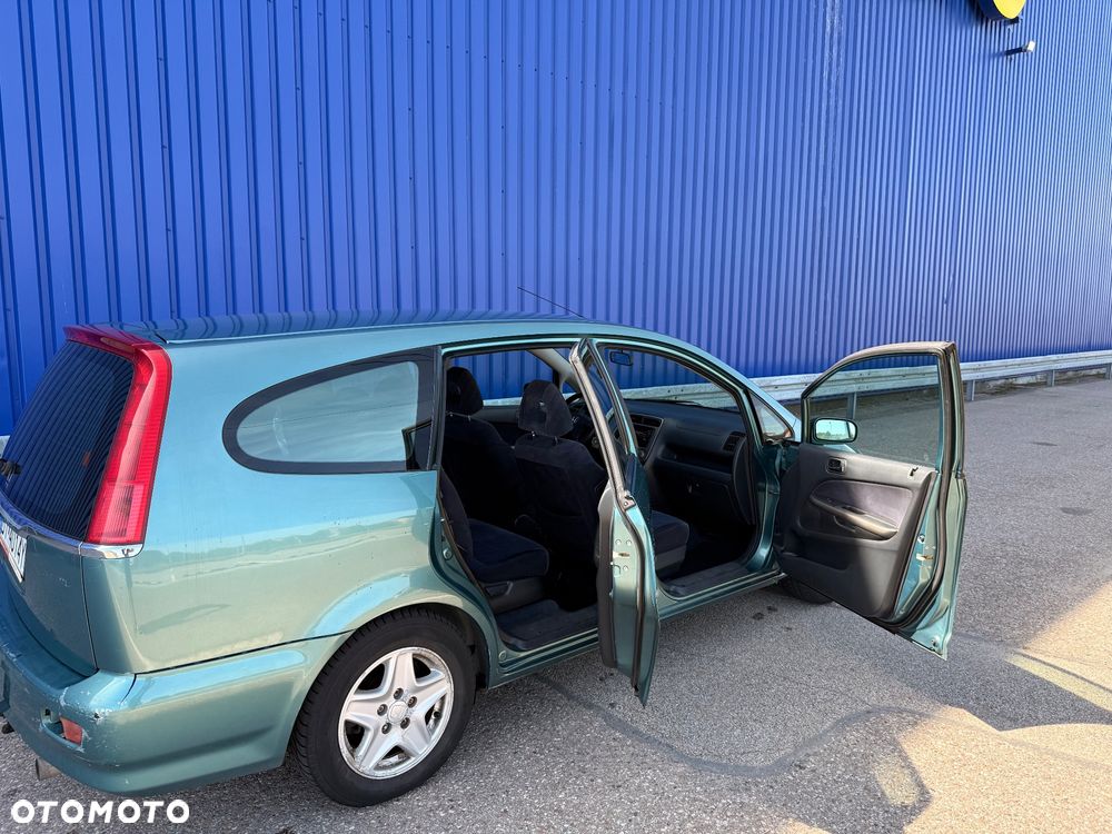 Honda Stream - 31