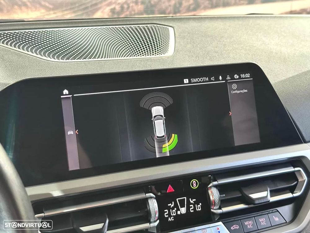 BMW 318 d Touring Aut. Advantage - 27