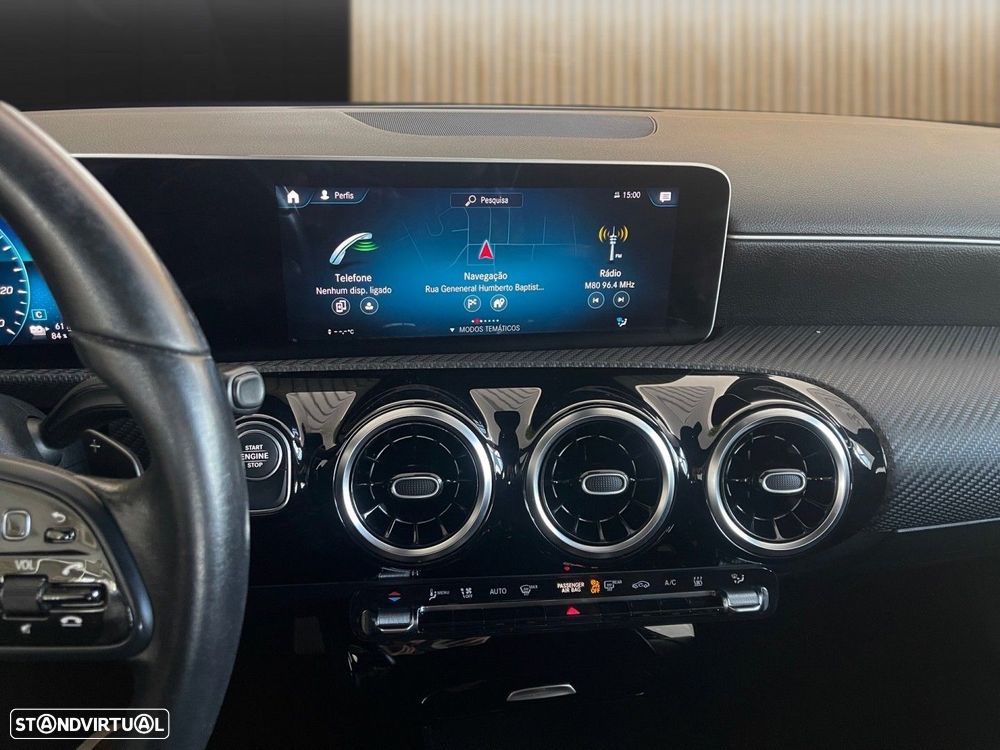 Mercedes-Benz A 250 e - 4