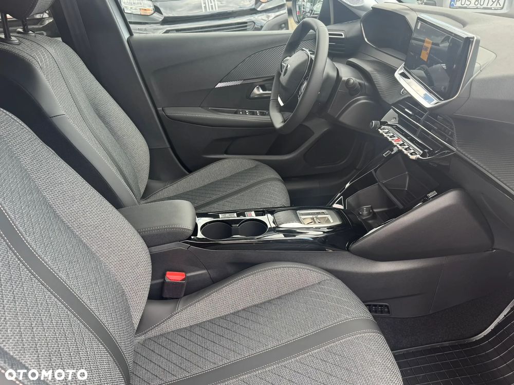 Peugeot 208 1.2 mHEV Allure e-DCS6 - 13