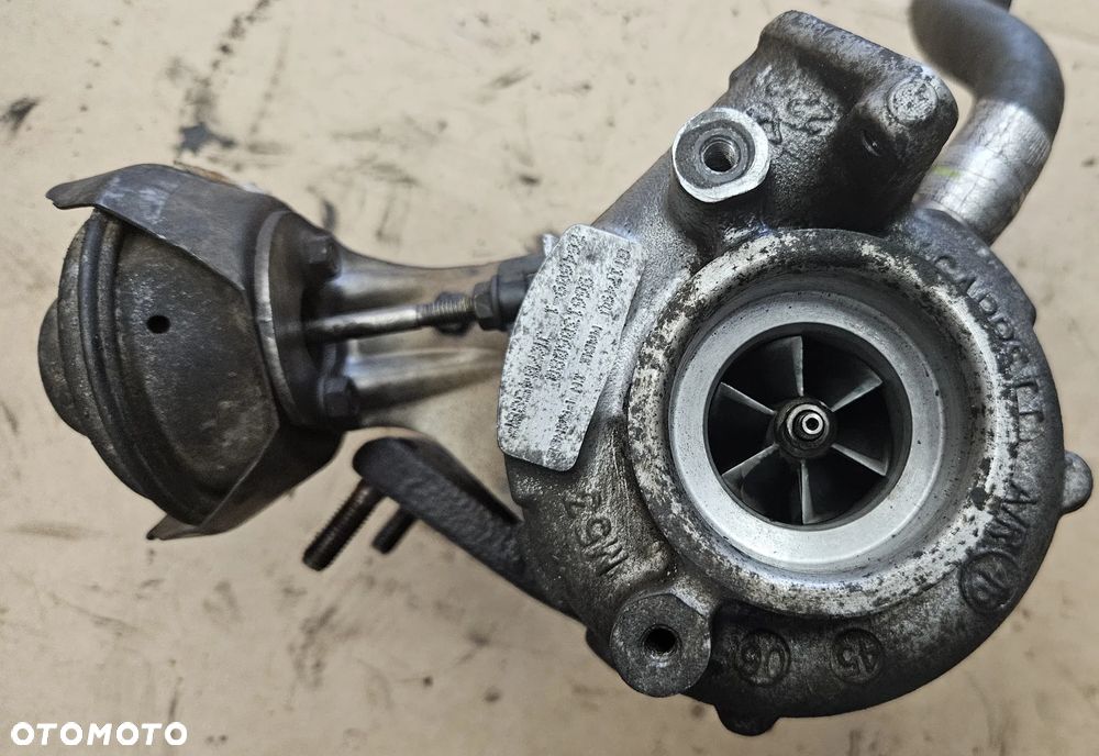 Citroen C5 C8 Peugeot 407 807 2.0 HDI 2.0 turbosprezarka 9662301280  9661306080 - 1