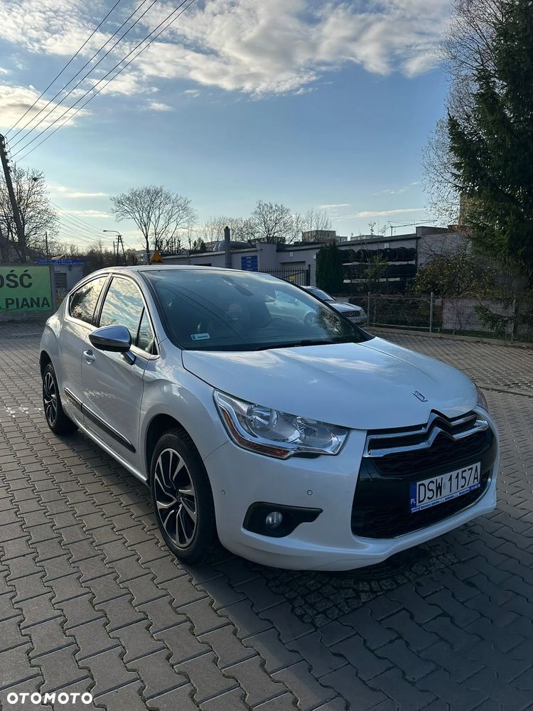 Citroën DS4 HDi 110 Chic - 8
