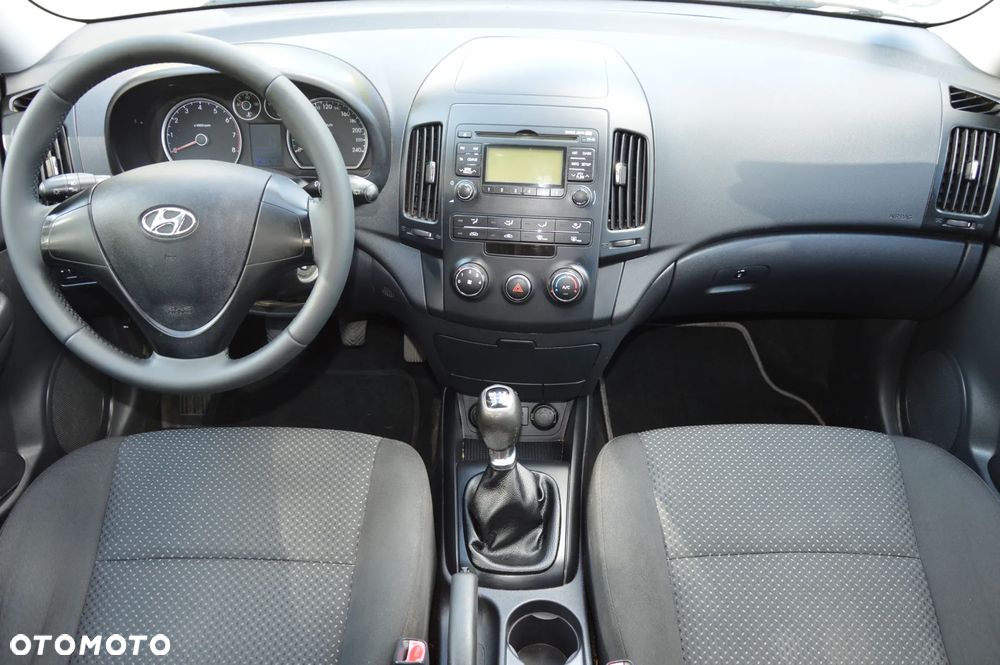 Hyundai i30 1.4 Edition Plus - 13