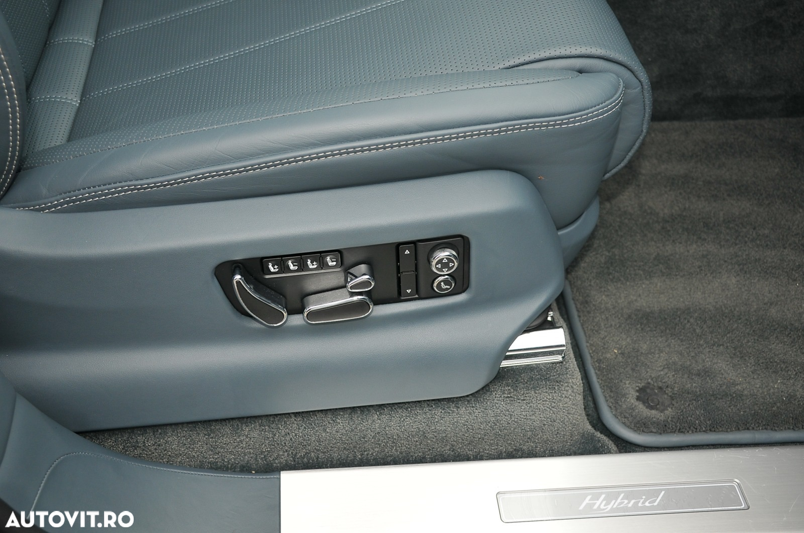 Bentley Bentayga Hybrid S - 31