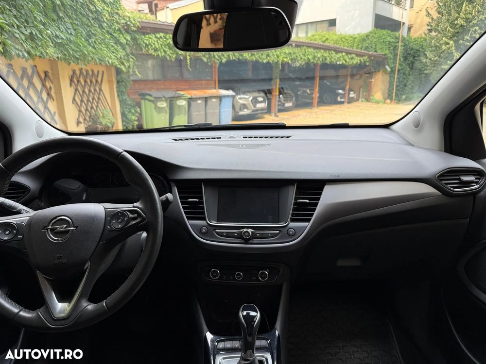 Opel Crossland - 18