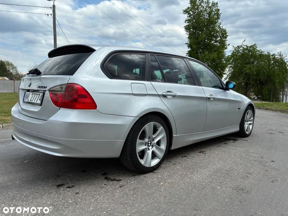 BMW Seria 3 320d DPF - 3