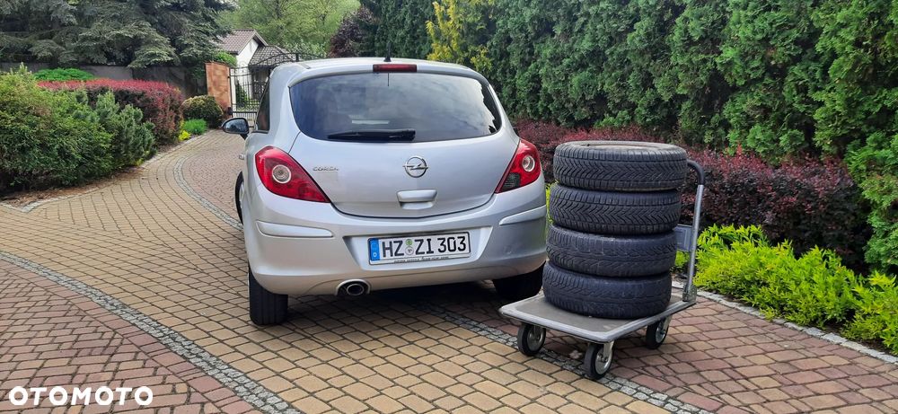 Opel Corsa - 13