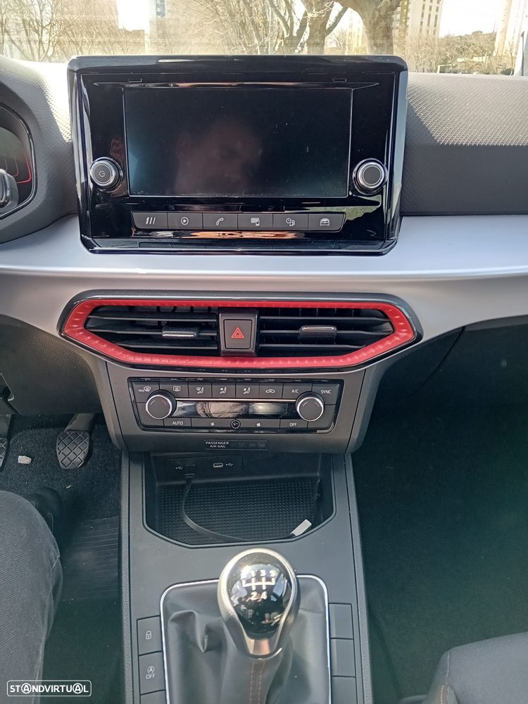 SEAT Ibiza 1.0 TSI FR - 24