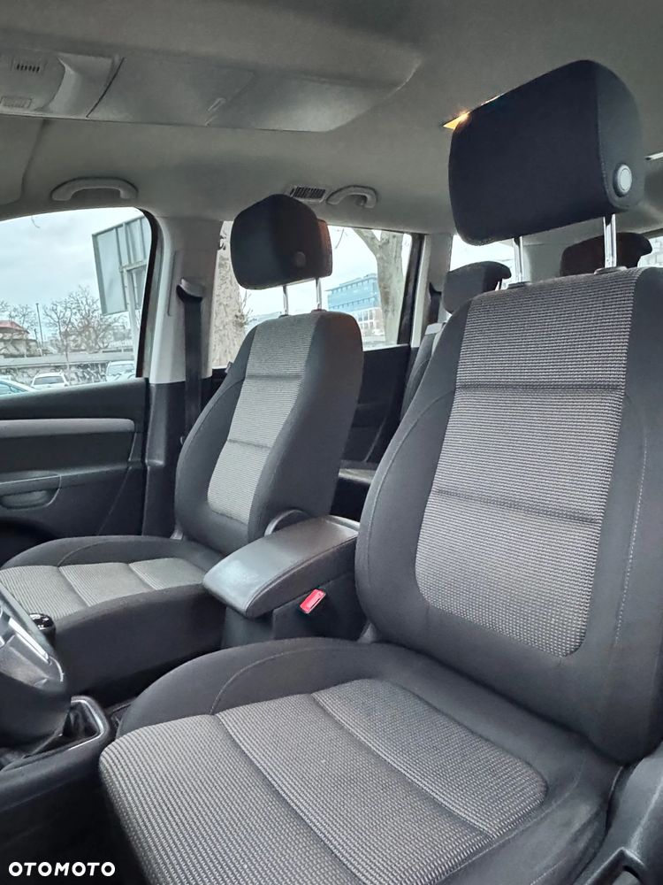 Volkswagen Sharan 1.4 TSI BMT Comfortline - 11