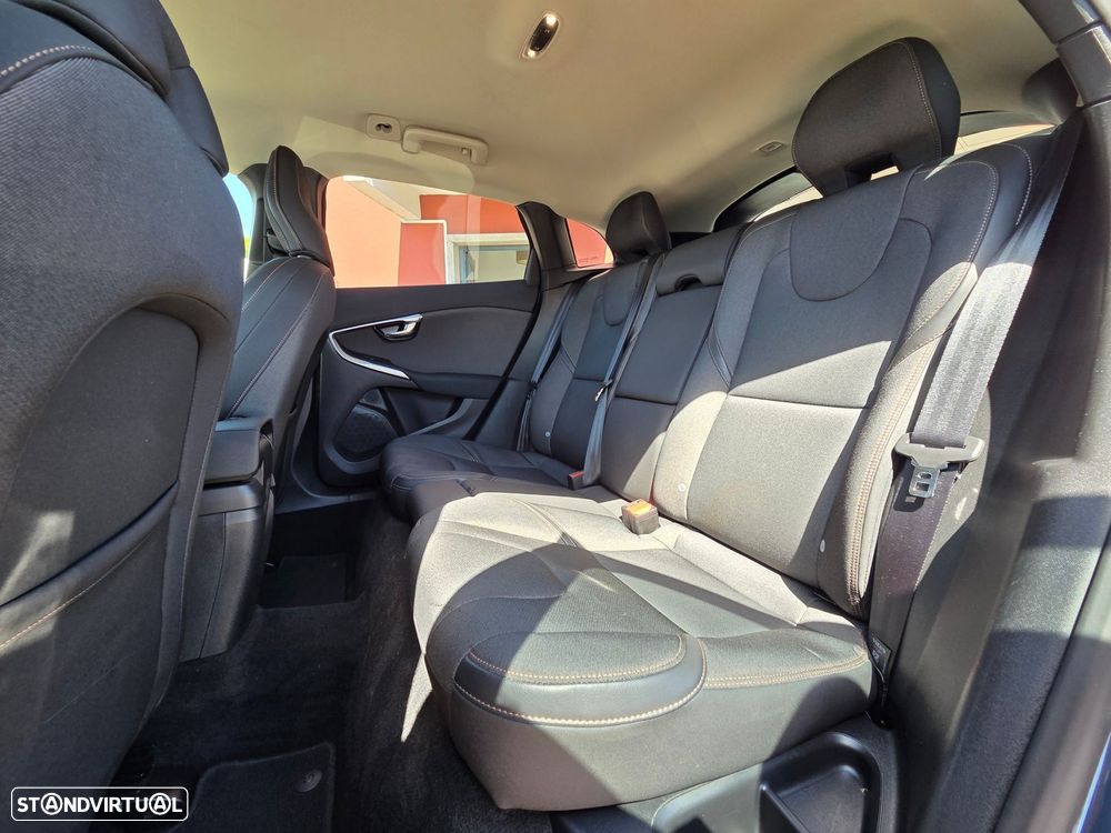Volvo V40 Cross Country 1.5 T3 Pro Geartronic - 30