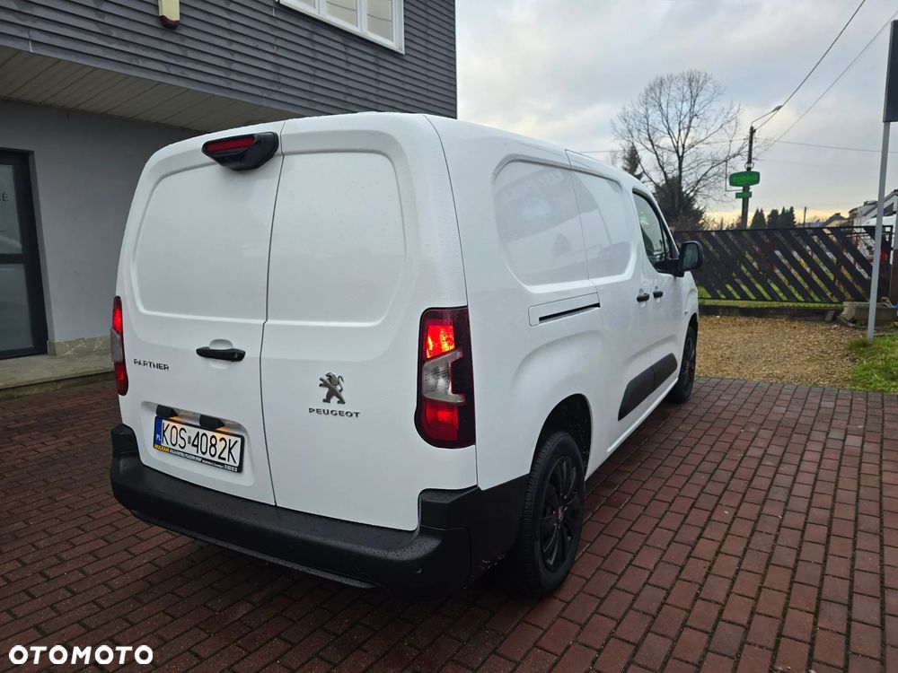 Peugeot Partner - 8