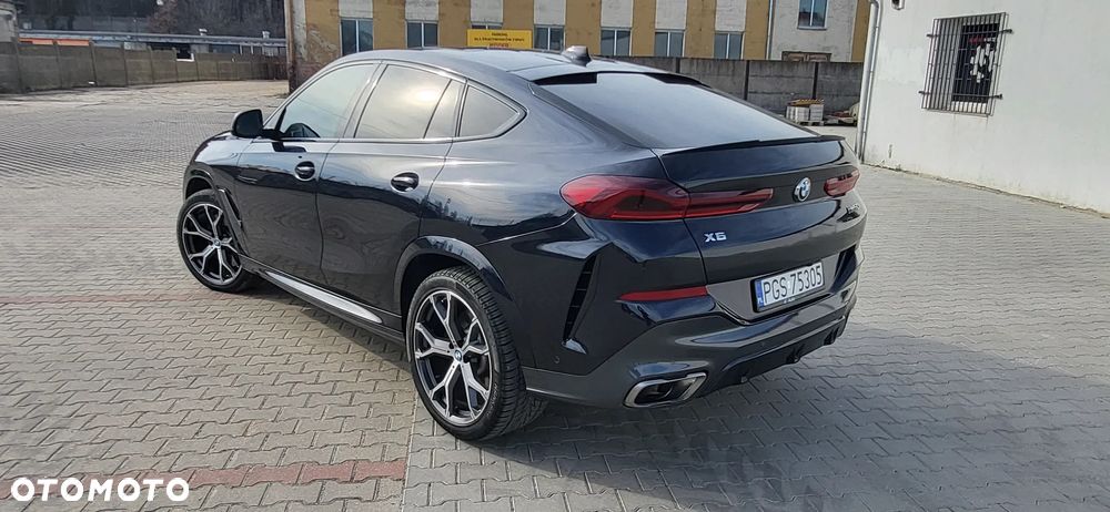 BMW X6 M50i - 4