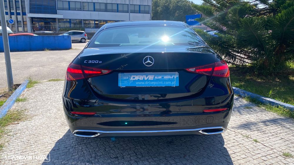 Mercedes-Benz C 300 e - 9