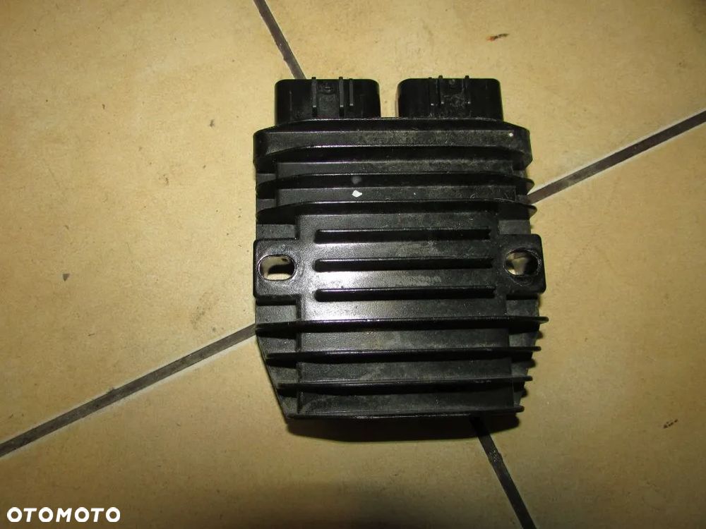 Moto Morini Seiemmezzo 6 1/2 regulator napięcia - 1