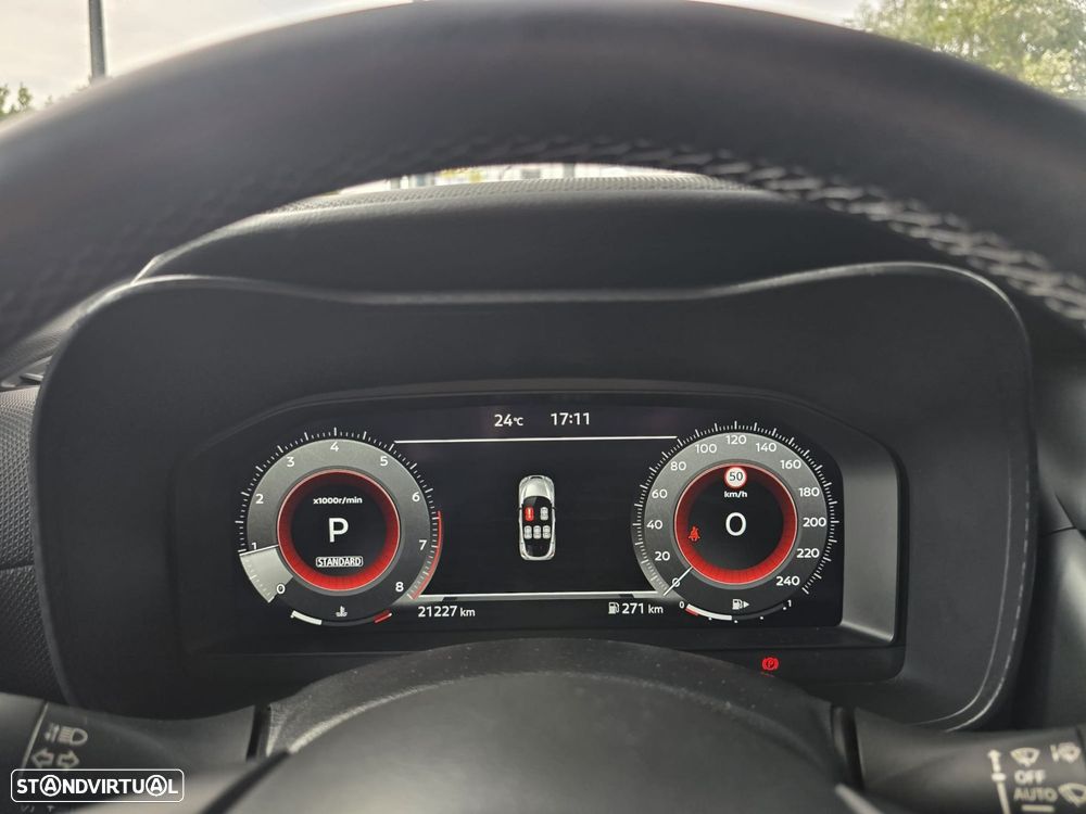 Nissan Juke 1.0 DIG-T N-Connecta NAV. DCT - 9