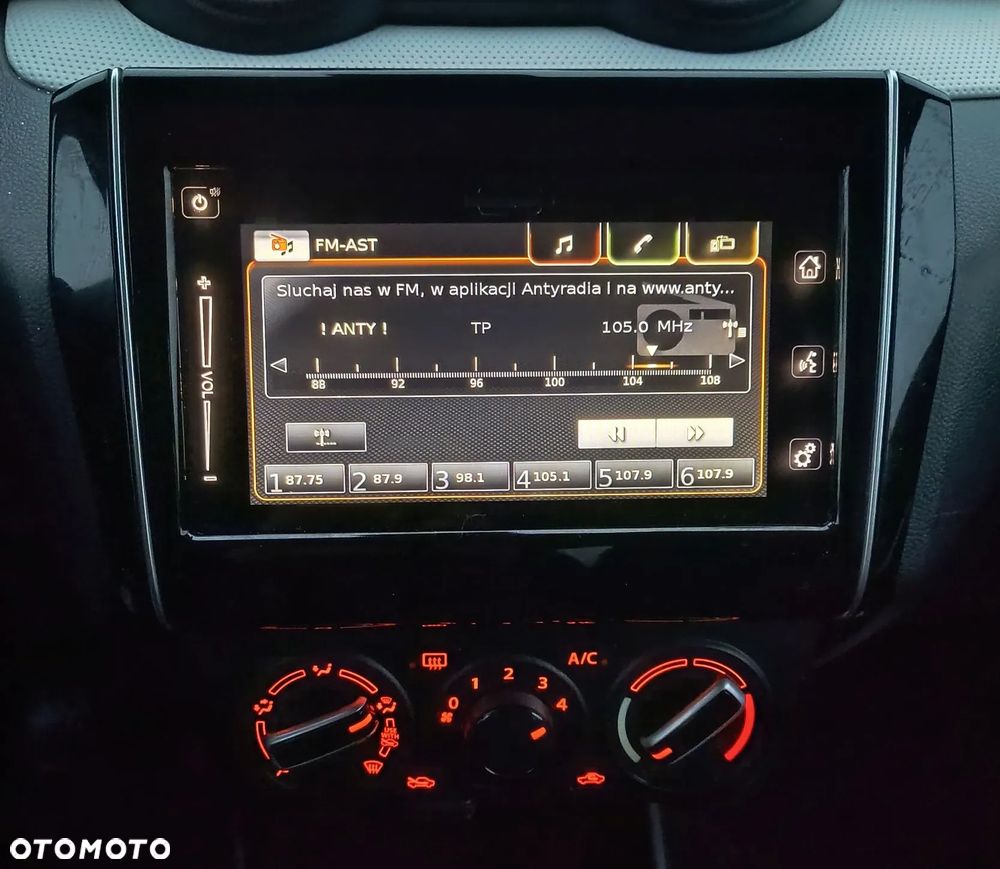 Suzuki Swift 1.2 Dualjet SHVS Premium Plus - 8