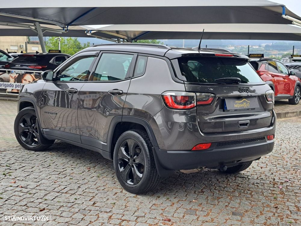 Jeep Compass 1.6 M-Jet Night Eagle - 2