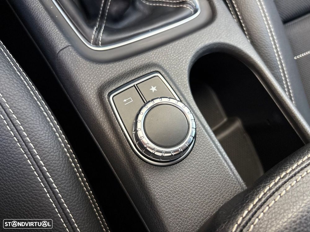 Mercedes-Benz A 180 d Fleet Pack Urban - 33