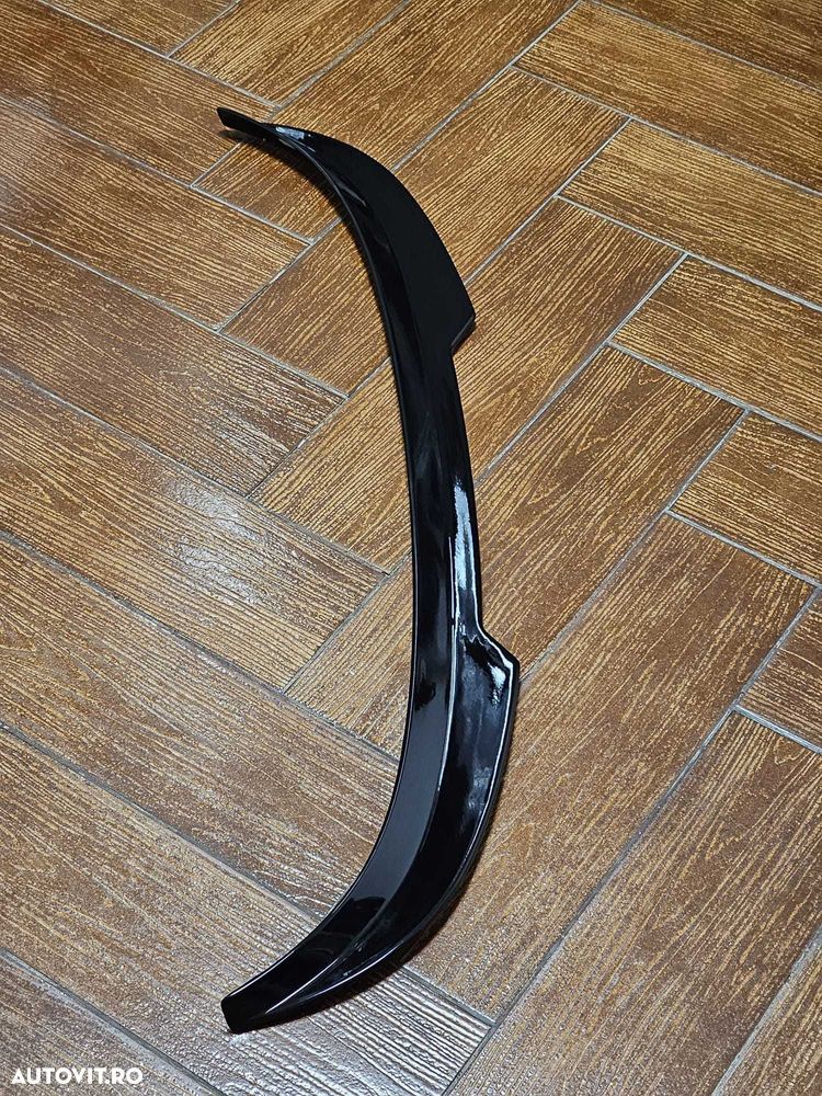 Eleron pentru haion Volkswagen Scirocco negru lucios - 7