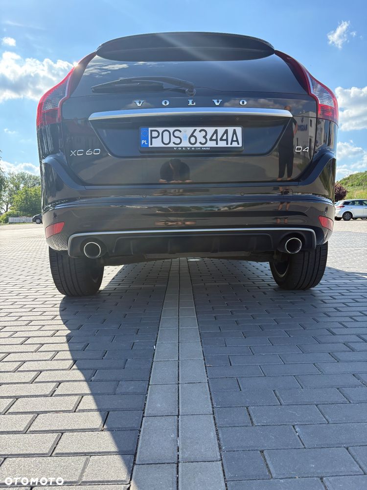 Volvo XC 60 D4 Drive-E R-Design Momentum - 37