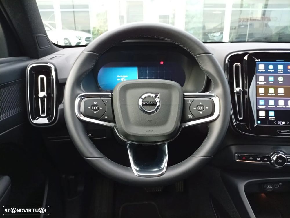 Volvo XC 40 Recharge Plus - 4