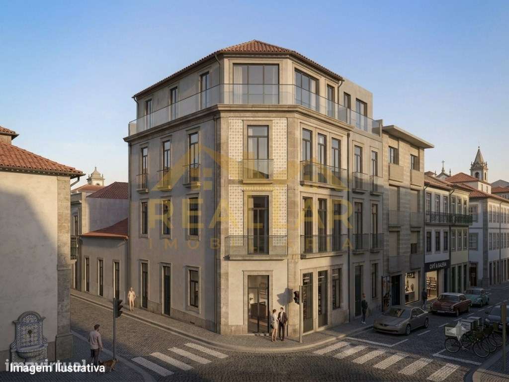 Prédio no centro do Porto com enorme potencial.