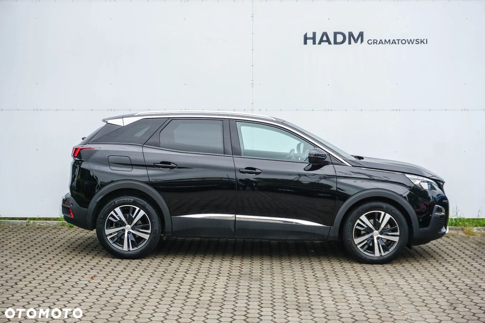 Peugeot 3008 1.2 PureTech Allure Pack S&S - 9