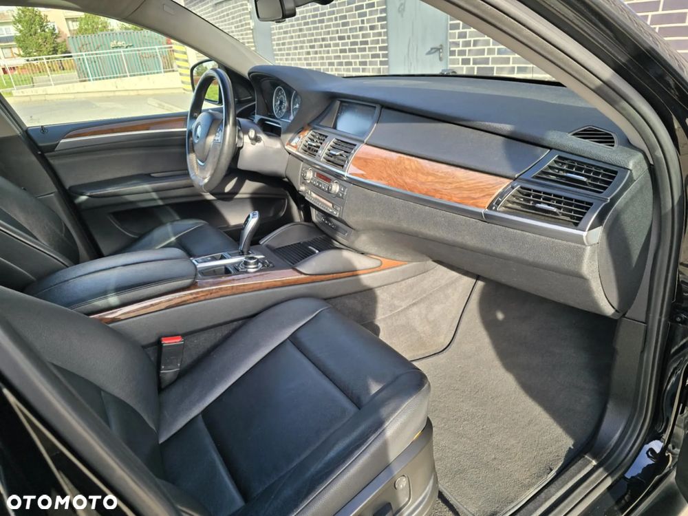 BMW X6 35i xDrive - 20