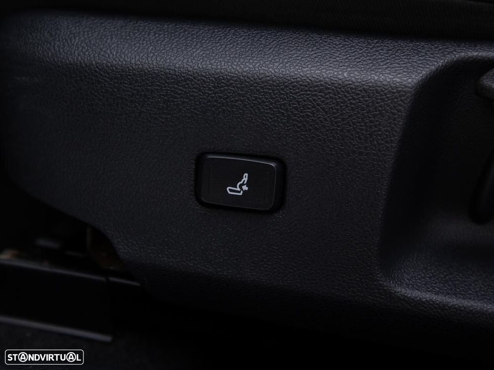 Toyota Corolla 1.8 Hybrid Comfort - 15