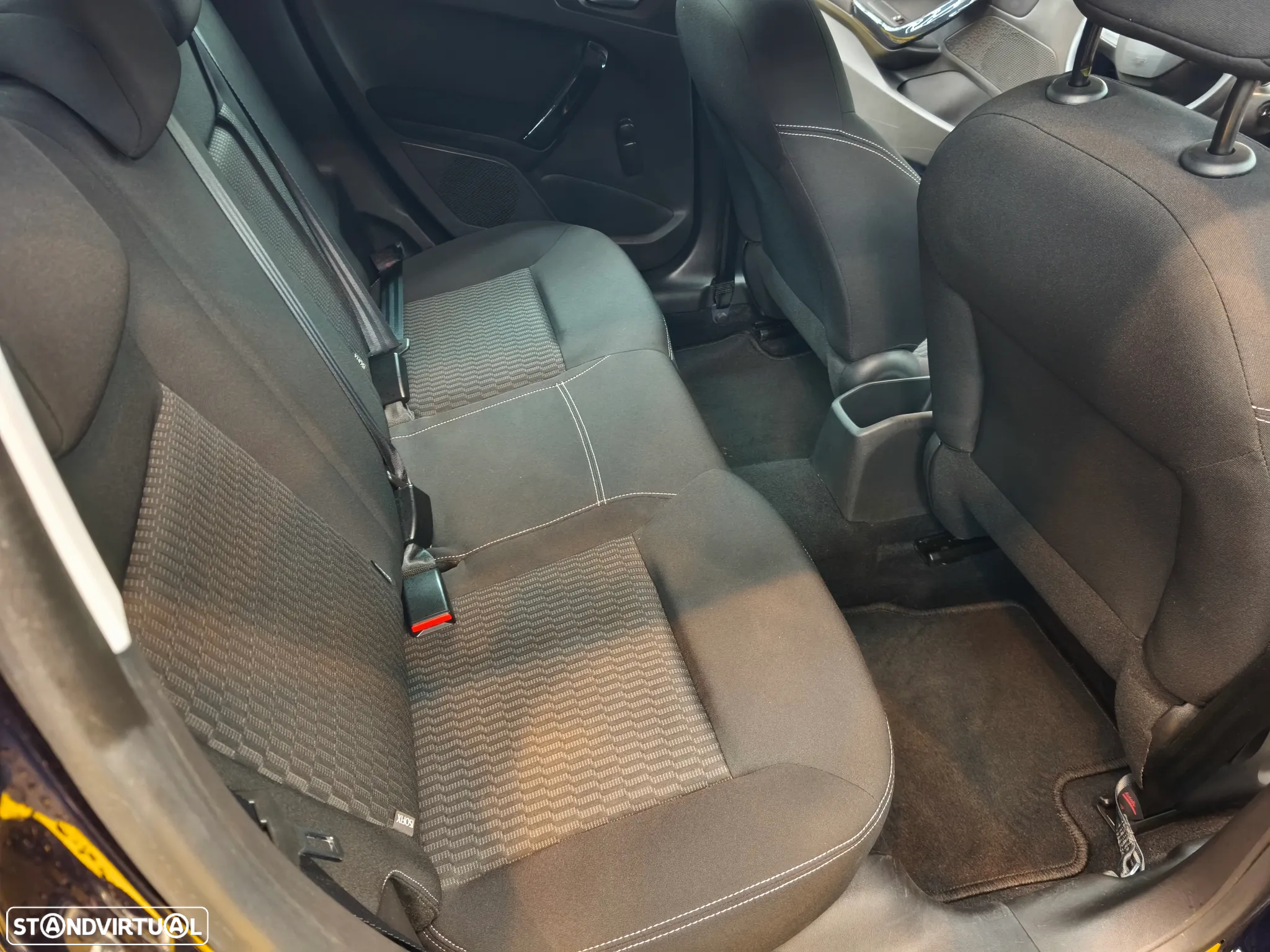 Peugeot 208 1.5 BlueHDi Active Pack - 24