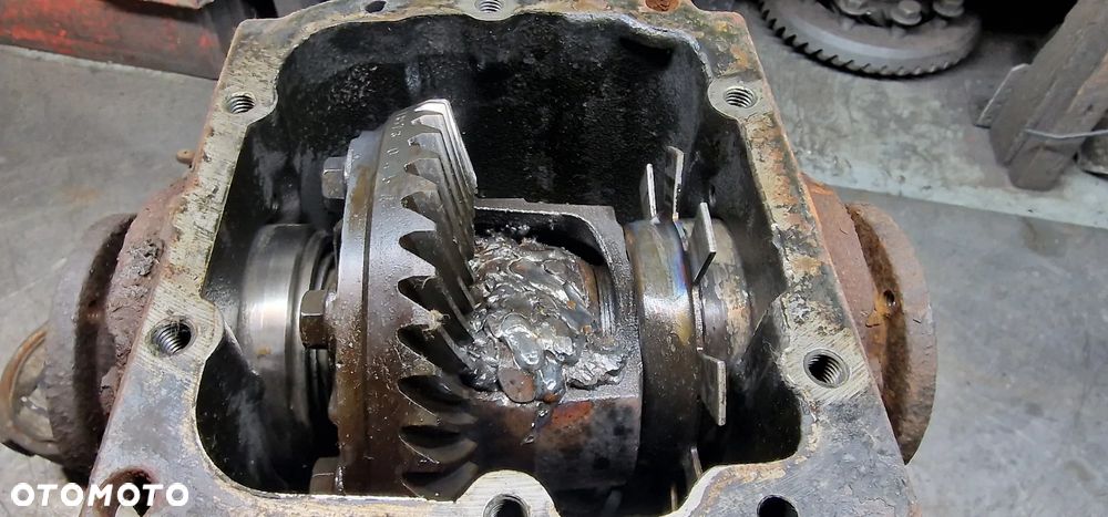 BMW E36 COMPACT DYFER SZPERA 100 procent 3.38 mała głowa - 2