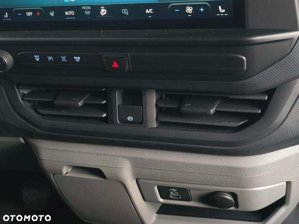Ford Transit Custom 2.0 EcoBlue 320 L2H1 Trend Automat - 23