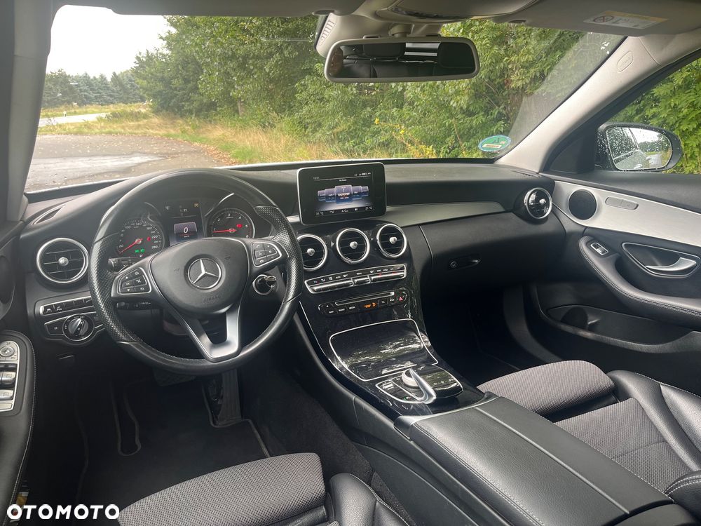 Mercedes-Benz Klasa C 200 d T 7G-TRONIC Avantgarde - 16