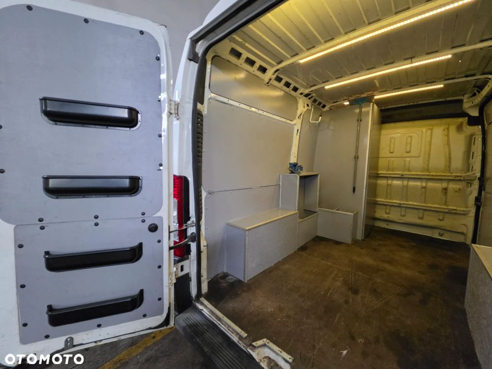 Peugeot Boxer 2.2 HDI L2H2  NOWY SILNIK, KLIMA, ZABUDOWA WARSZTATOWA - 27