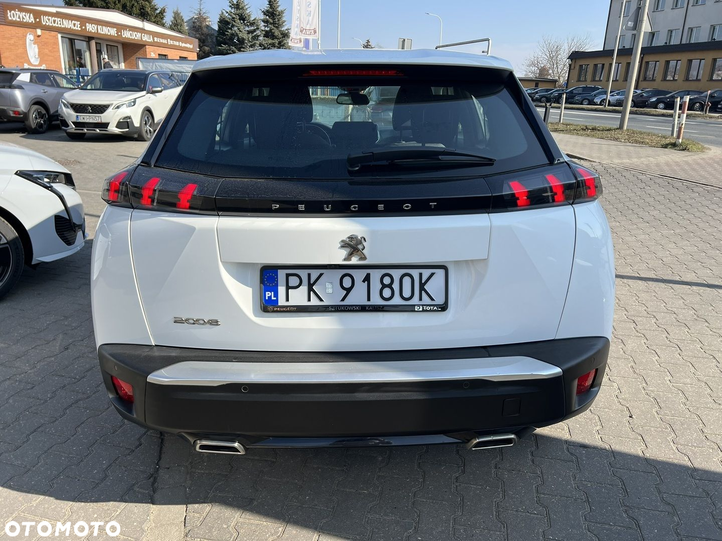 Peugeot 2008 1.2 PureTech Active Pack S&S EAT8 - 10