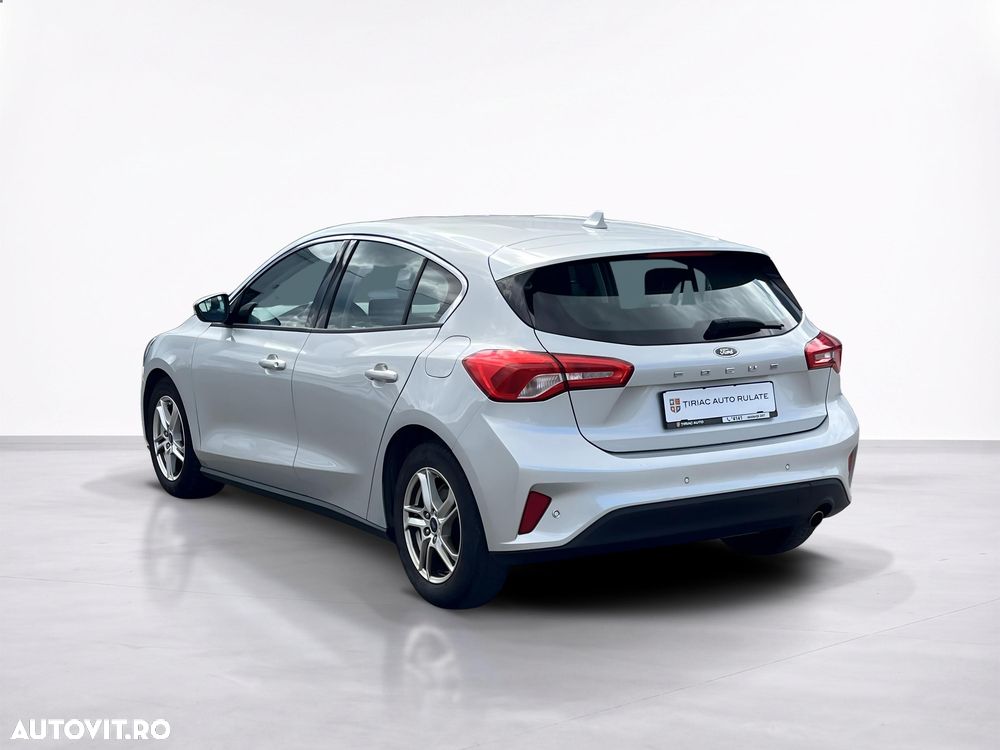 Ford Focus - 5