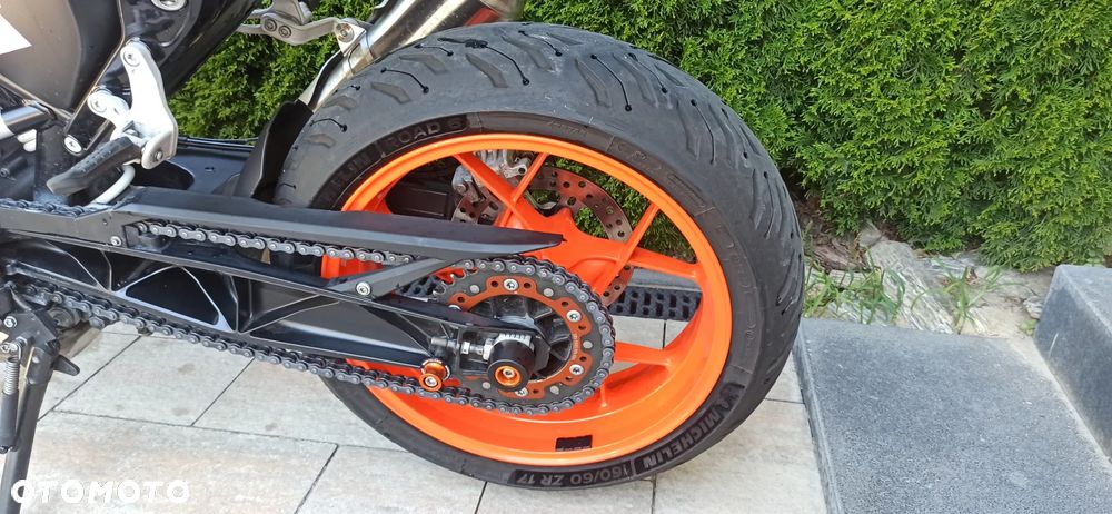 KTM Duke - 4