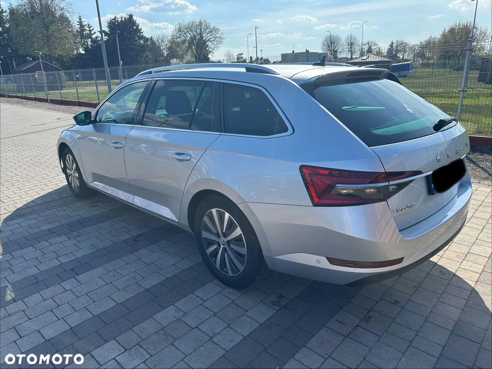 Skoda Superb 2.0 TDI Style DSG7 - 3