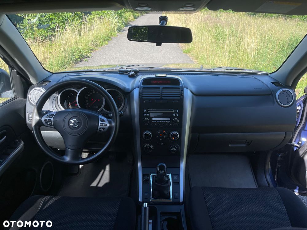 Suzuki Grand Vitara 1.9 DDiS Premium - 22