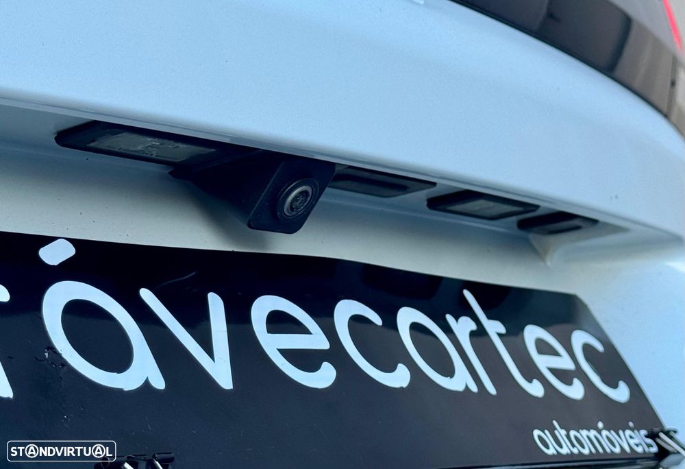 Peugeot 3008 1.6 BlueHDi Allure EAT6 J18 - 33