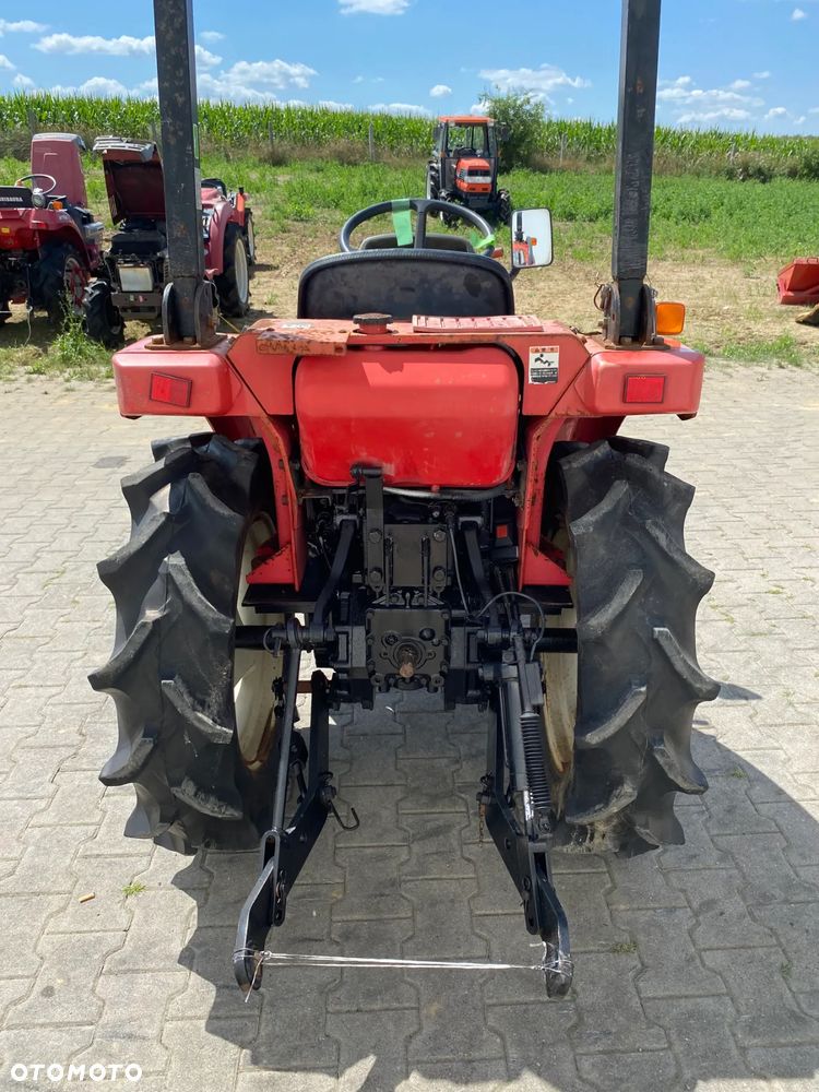 Mitsubishi MT170 - 8