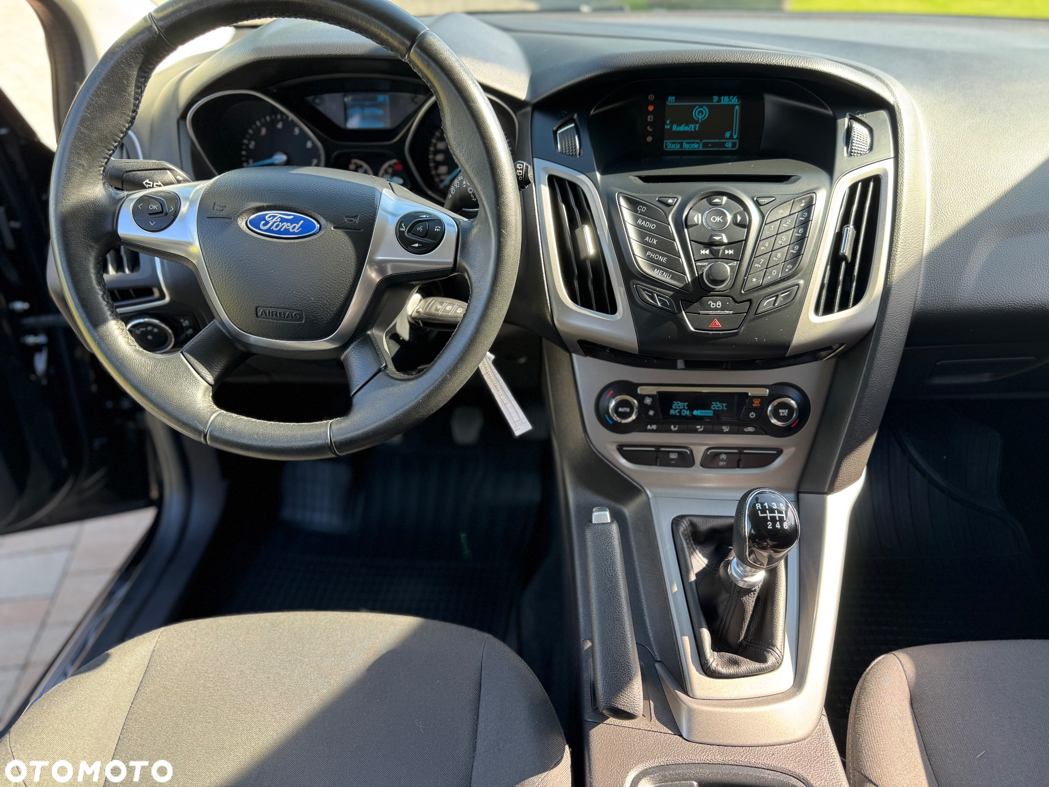 Ford Focus Turnier 1.0 EcoBoost Start-Stopp-System TREND - 6
