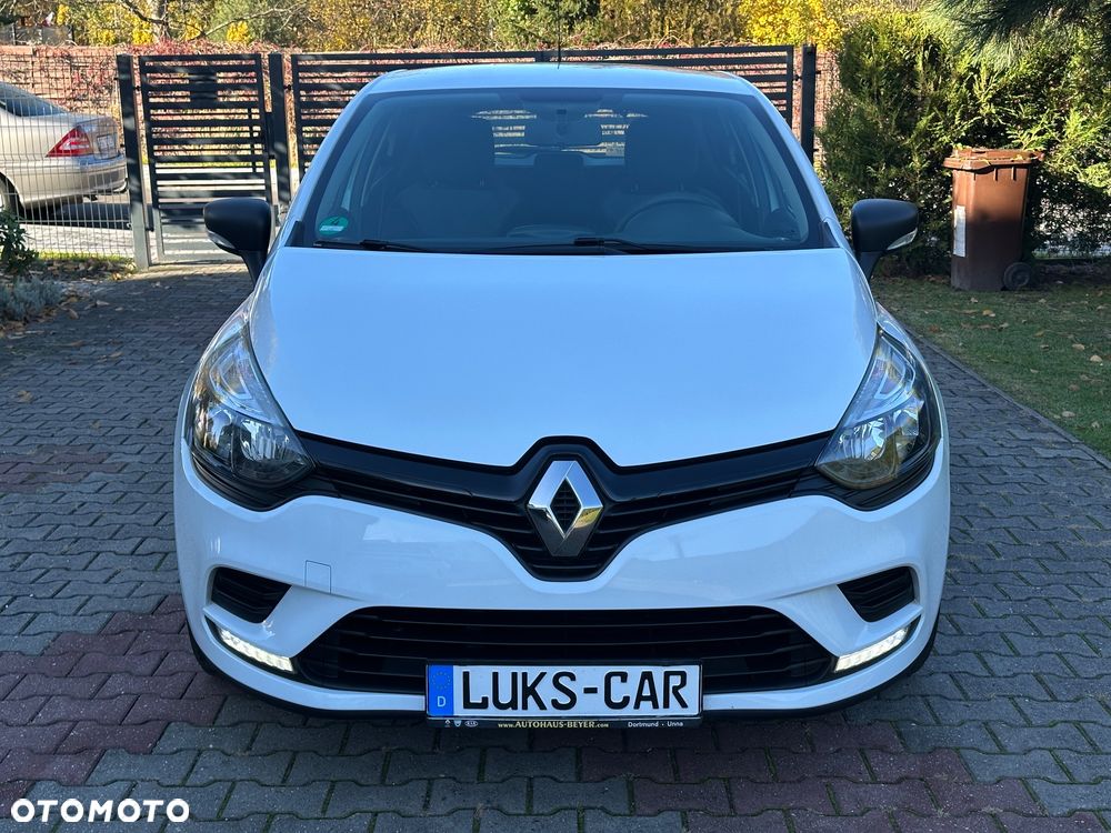 Renault Clio 1.2 16V 75 Limited - 12
