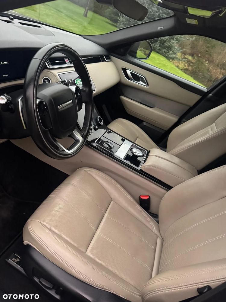 Land Rover Range Rover Velar ver-2-0-p250-r--dynamic-se - 3