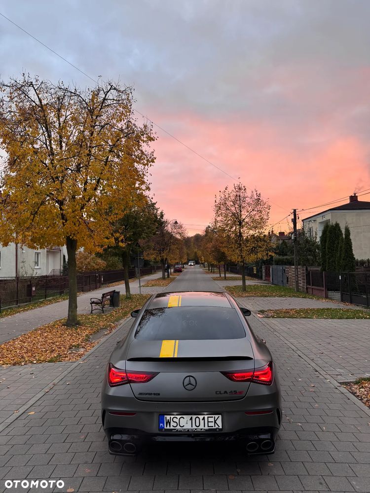 Mercedes-Benz CLA AMG 45 S 4-Matic 8G-DCT - 32