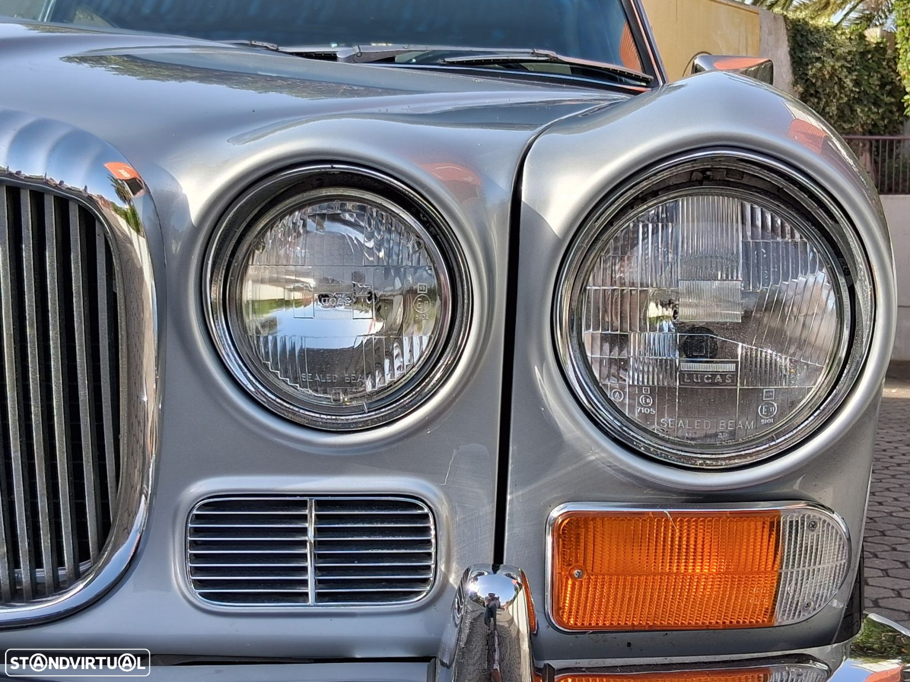 Daimler Sovereign - 12