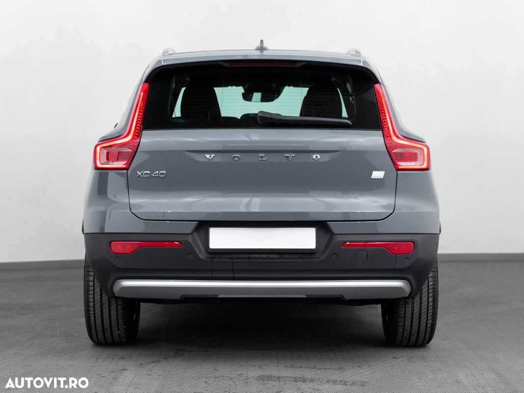 Volvo XC 40 - 5